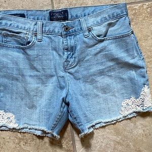 Lucky Brand Laguna Shorts 4/27 Lace Applique